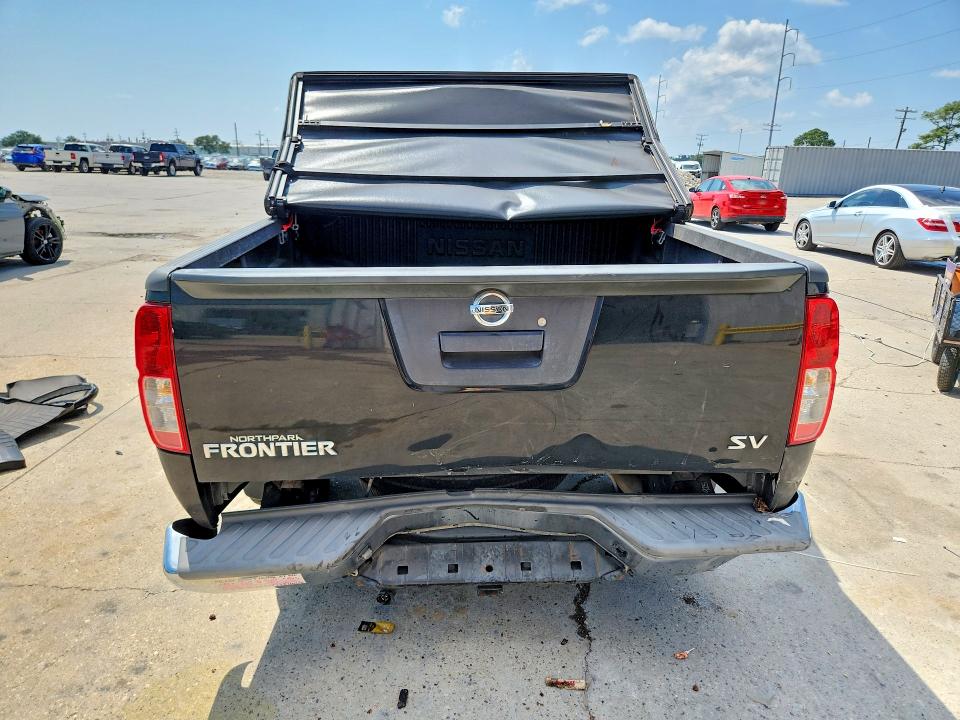 69872546 :رقم المزاد ، 1N6AD0ER4HN775963 vin ، 2017 Nissan Frontier مزاد بيع