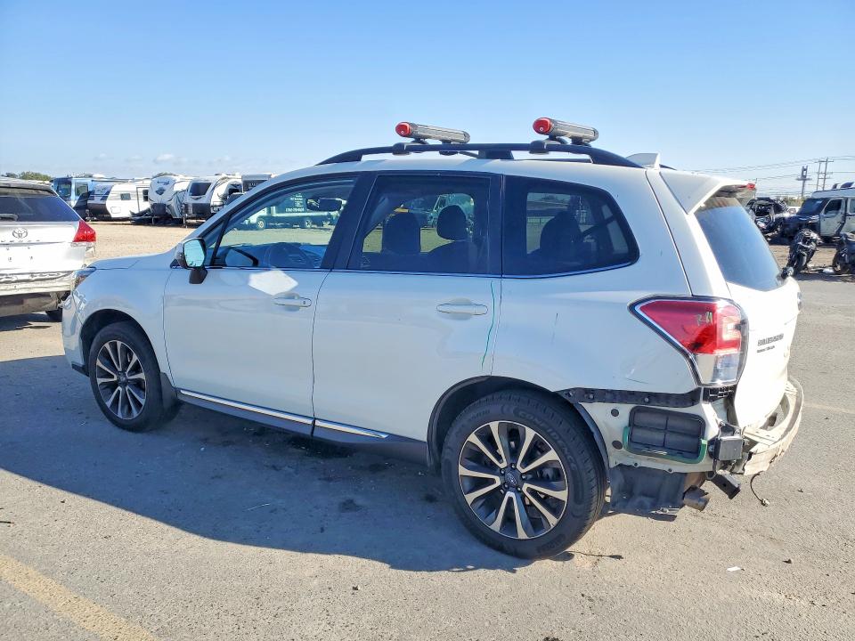 Продажа на аукционе авто 2017 Subaru Forester, vin: JF2SJGWC2HH806579, номер лота: 67969726
