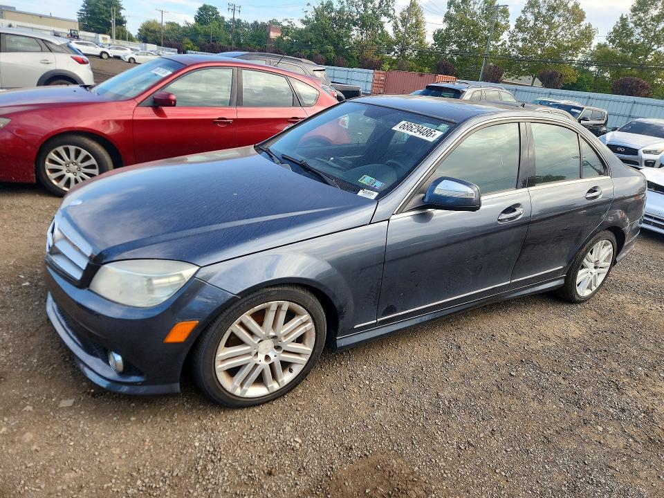 68629486 :رقم المزاد ، WDDGF81X79F244817 vin ، 2009 Mercedes-benz C مزاد بيع