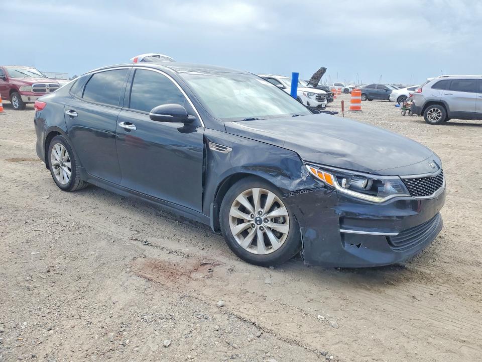 67339466 :رقم المزاد ، 5XXGU4L34JG248672 vin ، 2018 Kia Optima مزاد بيع