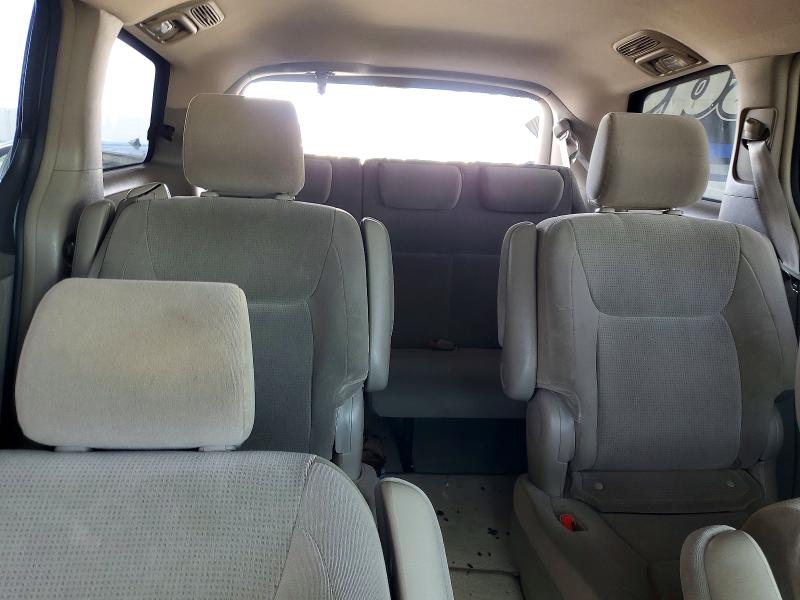 2004 Toyota Sienna მანქანა იყიდება აუქციონზე, vin: 5TDZA23C94S216437, აუქციონის ნომერი: 70453336
