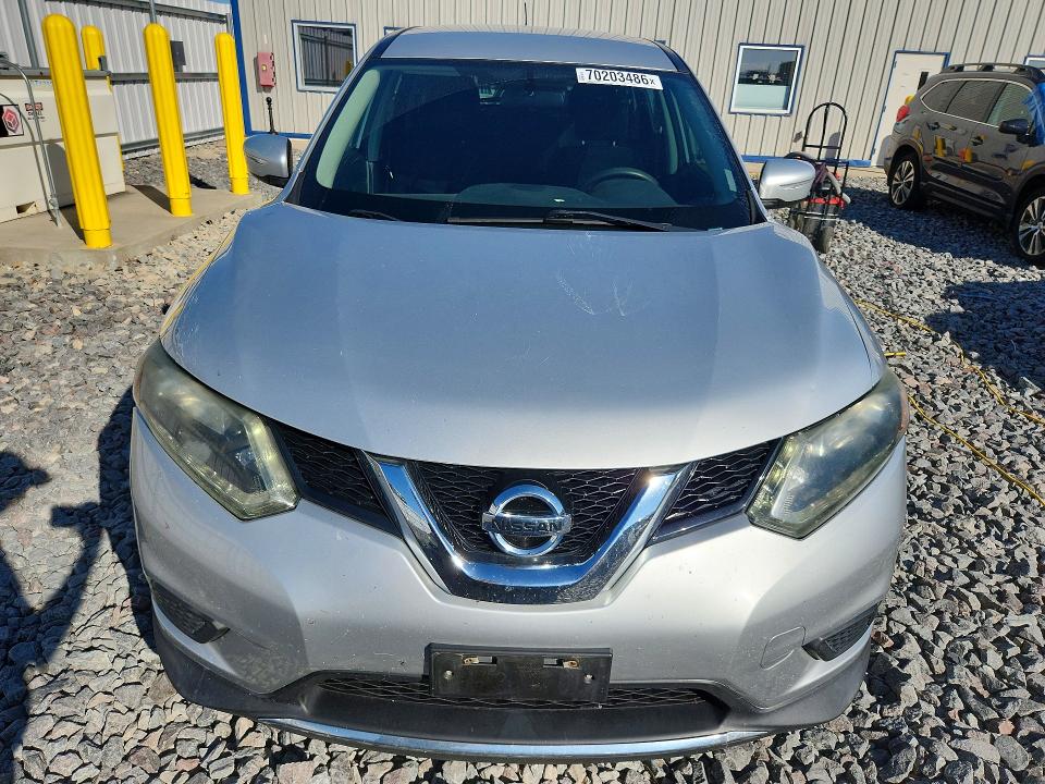 70203486 :رقم المزاد ، 5N1AT2MT5FC910693 vin ، 2015 Nissan Rogue مزاد بيع