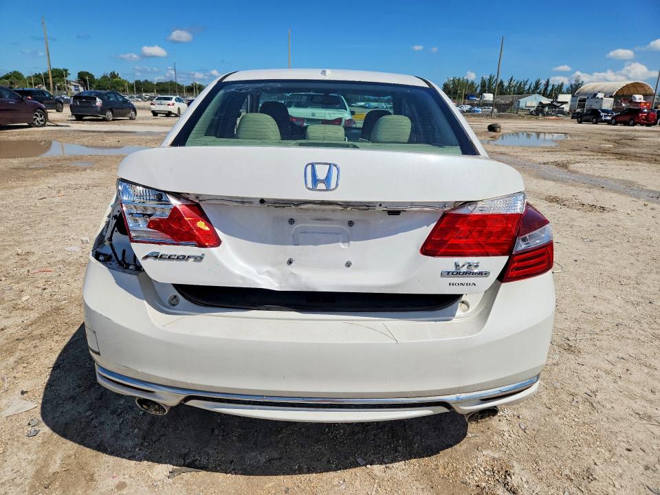 2016 Honda Accord მანქანა იყიდება აუქციონზე, vin: 1HGCR3F83GA002574, აუქციონის ნომერი: 68594906