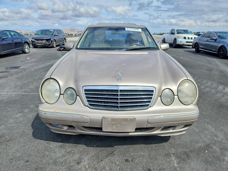 Aukcja sprzedaży 2001 Mercedes-benz E, vin: WDBJF70J61B185647, numer aukcji: 67370996