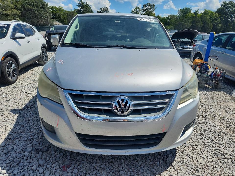 Продажа на аукционе авто 2010 Volkswagen Routan, vin: 2V4RW3D11AR354018, номер лота: 68517766