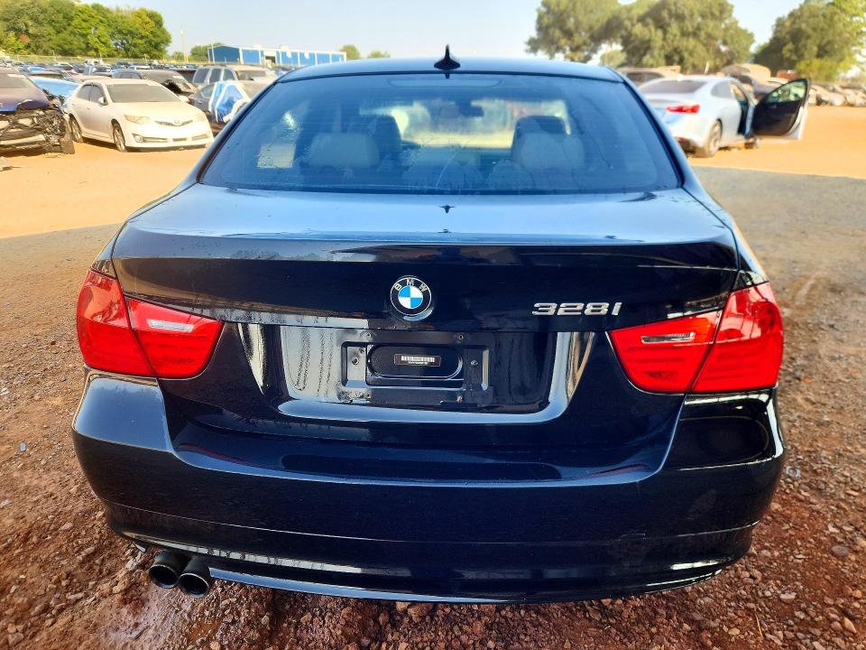 2011 Bmw 328 მანქანა იყიდება აუქციონზე, vin: WBAPH7C52BE851355, აუქციონის ნომერი: 67701166