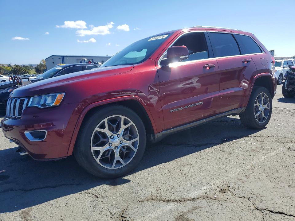 Auction sale of the 2018 Jeep Grand Cherokee, vin: 1C4RJFBGXJC324610, lot number: 67222226