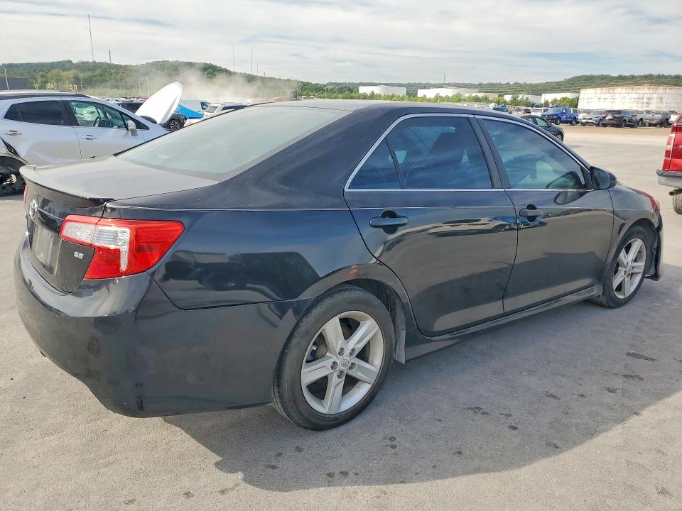 70094216 :رقم المزاد ، 4T1BF1FK2CU119179 vin ، 2012 Toyota Camry مزاد بيع