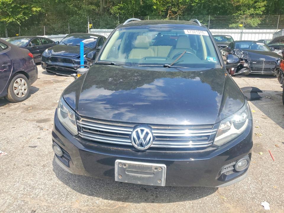 67321246 :رقم المزاد ، WVGBV7AXXCW507502 vin ، 2012 Volkswagen Tiguan مزاد بيع