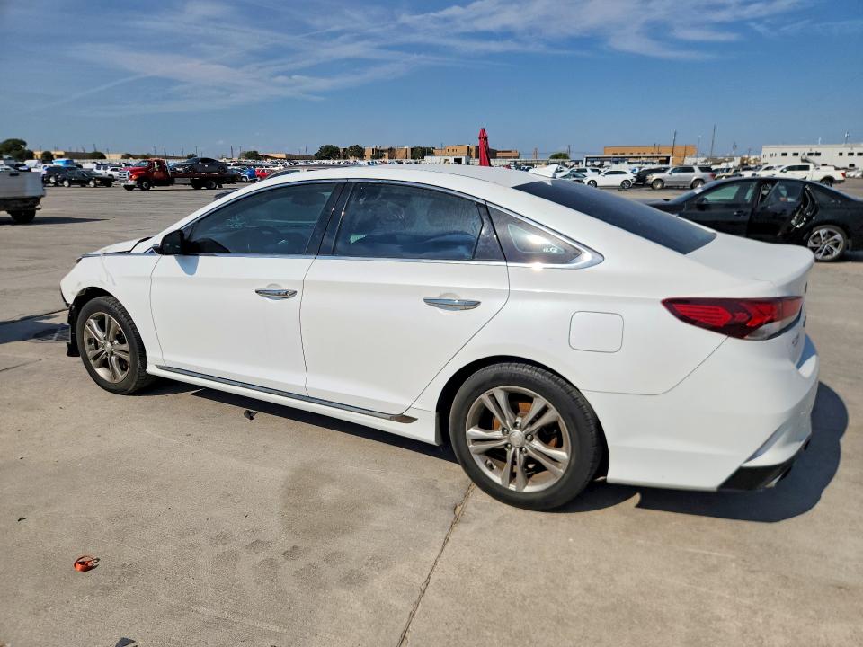 69183036 :رقم المزاد ، 5NPE34AF4JH599223 vin ، 2018 Hyundai Sonata مزاد بيع
