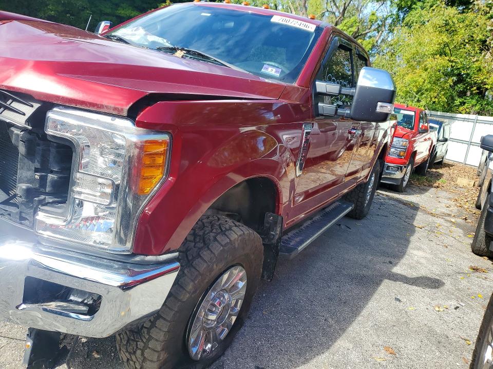 70072496 :رقم المزاد ، 1FT7X2B6XHED03096 vin ، 2017 Ford F250 مزاد بيع