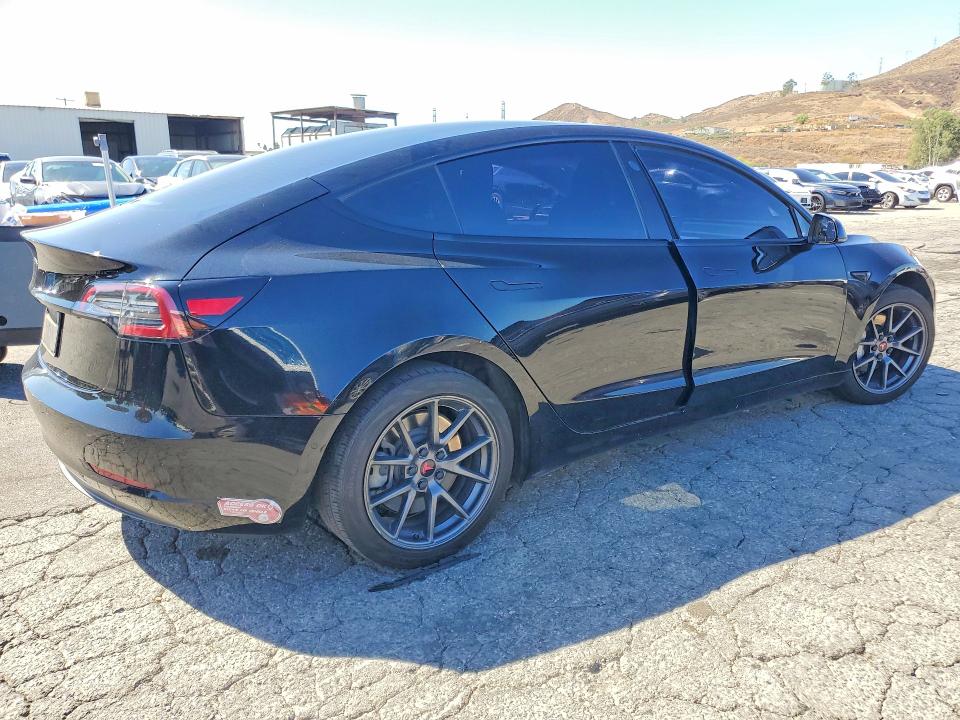 Продажа на аукционе авто 2021 Tesla Model 3, vin: 5YJ3E1EA7MF854397, номер лота: 67931516
