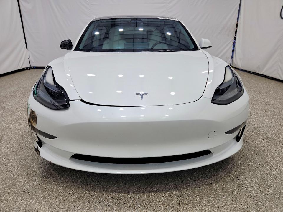Продажа на аукционе авто 2023 Tesla Model 3, vin: 5YJ3E1EA3PF642164, номер лота: 67354286