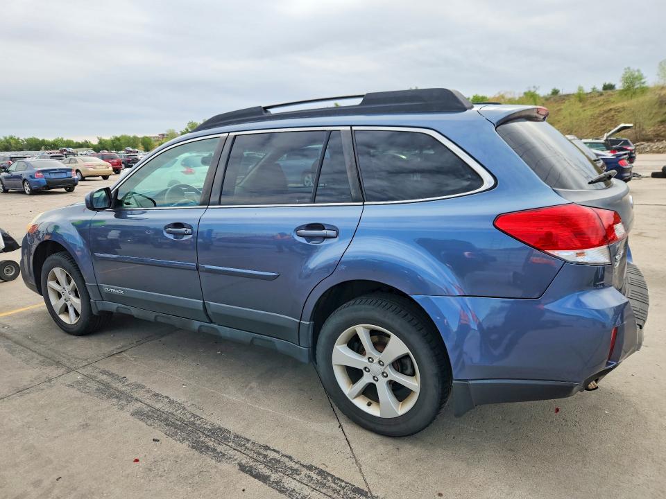 67485936 :رقم المزاد ، 4S4BRCCC4D3207092 vin ، 2013 Subaru Outback مزاد بيع