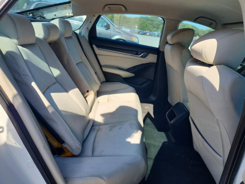 Aukcja sprzedaży 2018 Honda Accord, vin: 1HGCV1F1XJA088136, numer aukcji: 69299576
