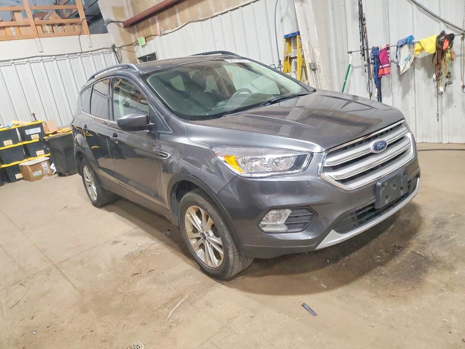 2018 Ford Escape მანქანა იყიდება აუქციონზე, vin: 1FMCU9GD2JUB45125        , აუქციონის ნომერი: 68713136