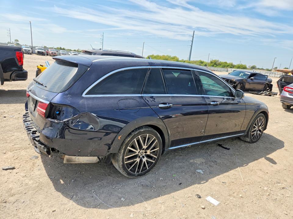Продаж на аукціоні авто 2022 Mercedes-benz E, vin: W1KZH6AB6NB031001, номер лоту: 70149966