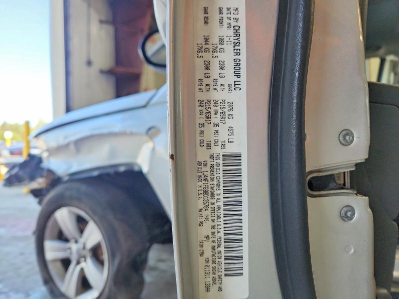 68296586 :رقم المزاد ، 1J4NF1FB8BD135784 vin ، 2011 Jeep Compass مزاد بيع