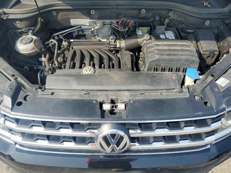 69310136 :رقم المزاد ، 1V2GR2CAXJC531385 vin ، 2018 Volkswagen Atlas مزاد بيع