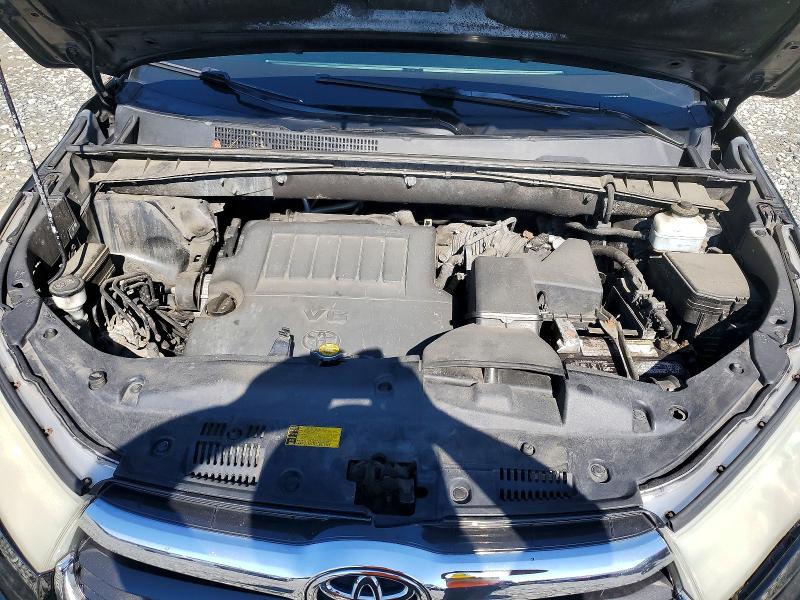 67679146 :رقم المزاد ، 5TDJKRFH0ES034539 vin ، 2014 Toyota Highlander مزاد بيع