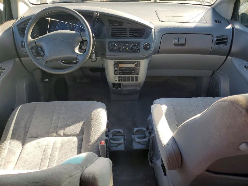 70604856 :رقم المزاد ، 4T3ZF13C81U334145 vin ، 2001 Toyota Sienna مزاد بيع