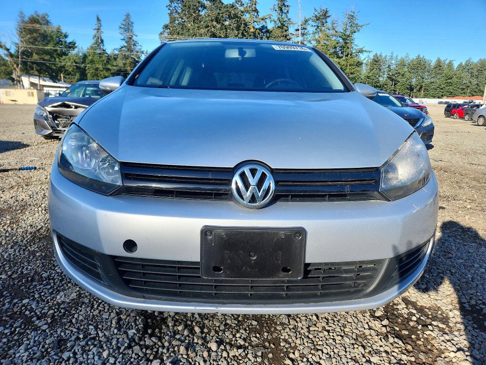 70909716 :رقم المزاد ، WVWAB7AJ3CW101212 vin ، 2012 Volkswagen Golf مزاد بيع