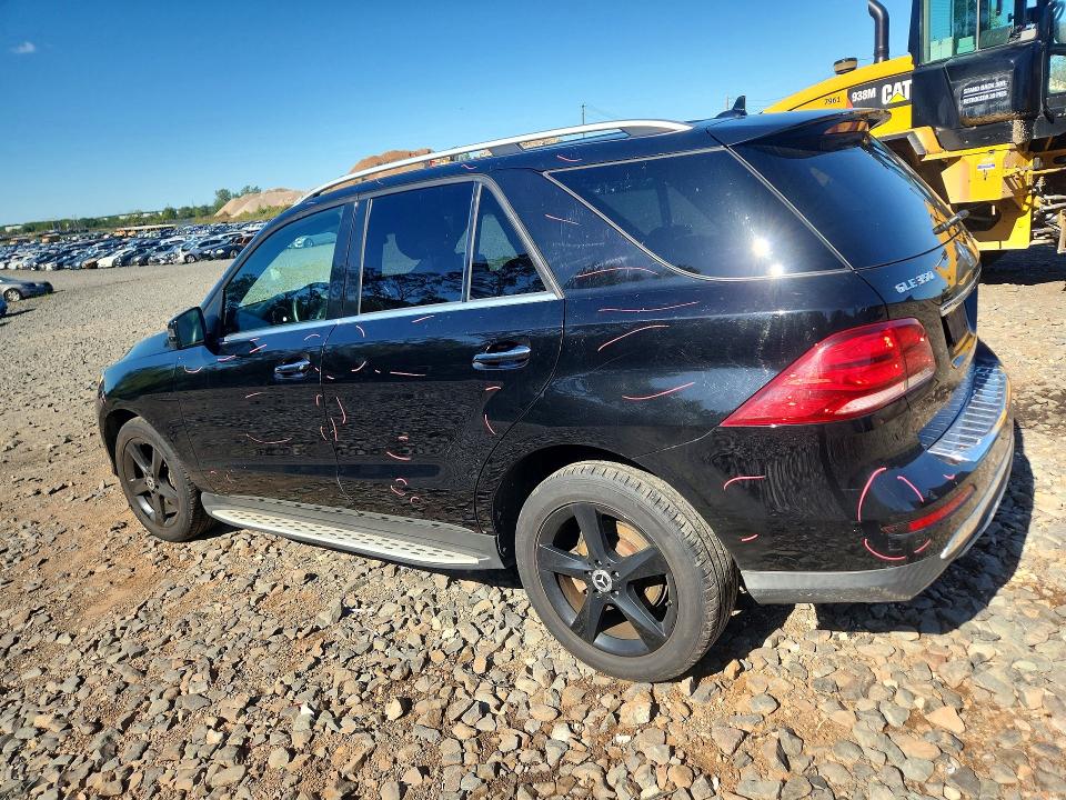 68948126 :رقم المزاد ، 4JGDA5HB7HA857807 vin ، 2017 Mercedes-benz Gle مزاد بيع