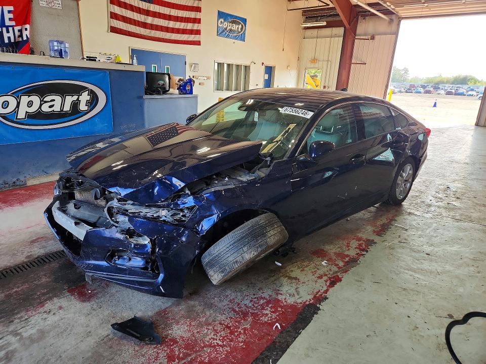 Продаж на аукціоні авто 2019 Honda Accord, vin: 1HGCV1F17KA156930, номер лоту: 67556246