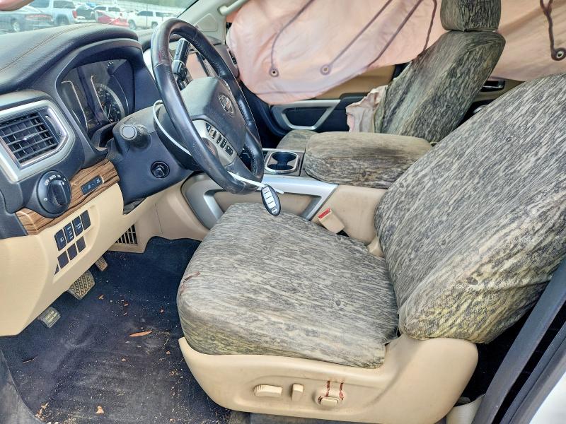 67534826 :رقم المزاد ، 1N6BA1F45GN500350 vin ، 2016 Nissan Titan Xd مزاد بيع