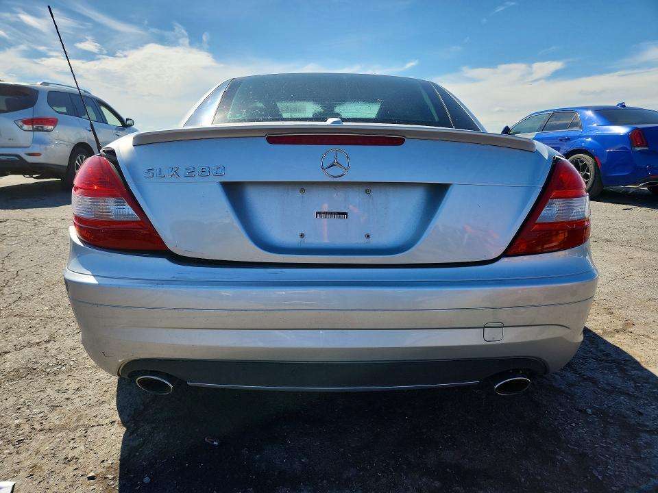 Aukcja sprzedaży 2007 Mercedes-benz Slk, vin: WDBWK54F87F149486, numer aukcji: 67842136