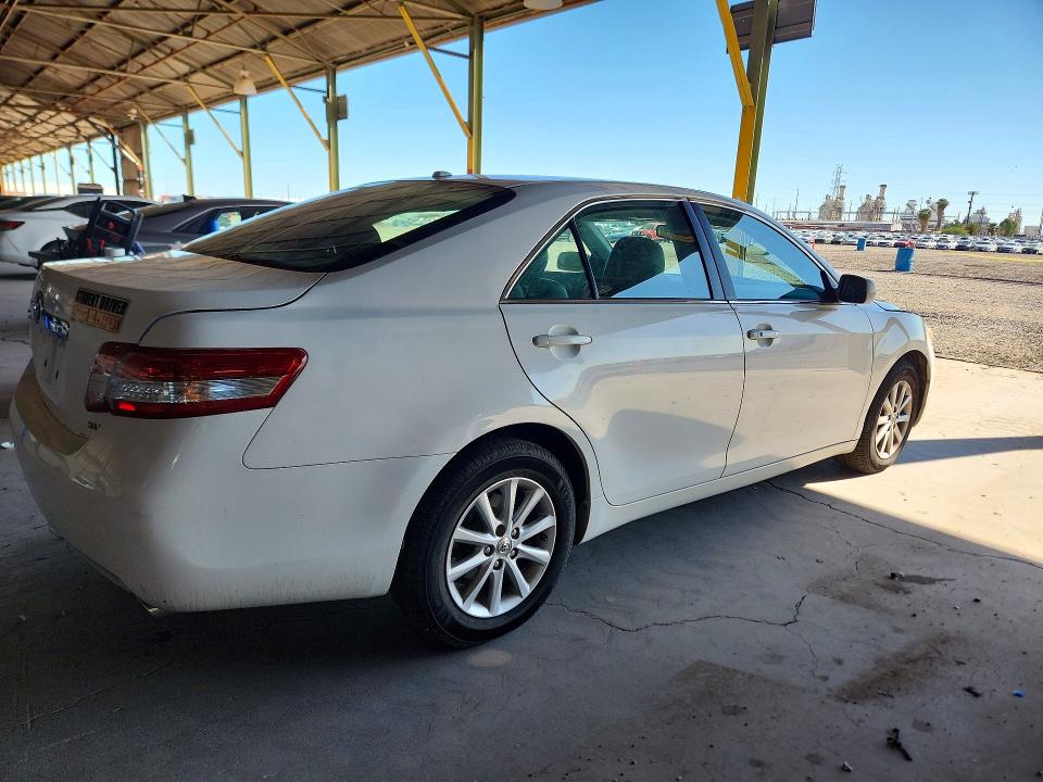 69742806 :رقم المزاد ، 4T1BK3EK2AU604315 vin ، 2010 Toyota Camry مزاد بيع