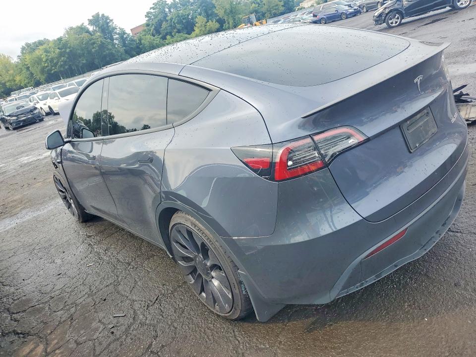 67290616 :رقم المزاد ، 7SAYGDEF2PF860841 vin ، 2023 Tesla Model Y مزاد بيع