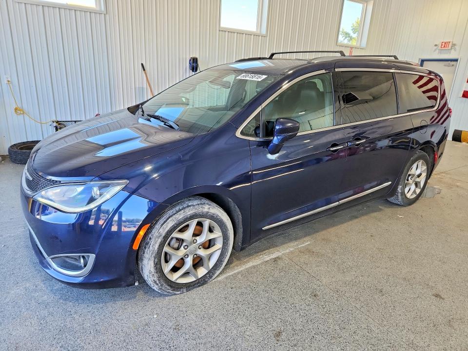 68618816 :رقم المزاد ، 2C4RC1BG5KR749058 vin ، 2019 Chrysler Pacifica مزاد بيع