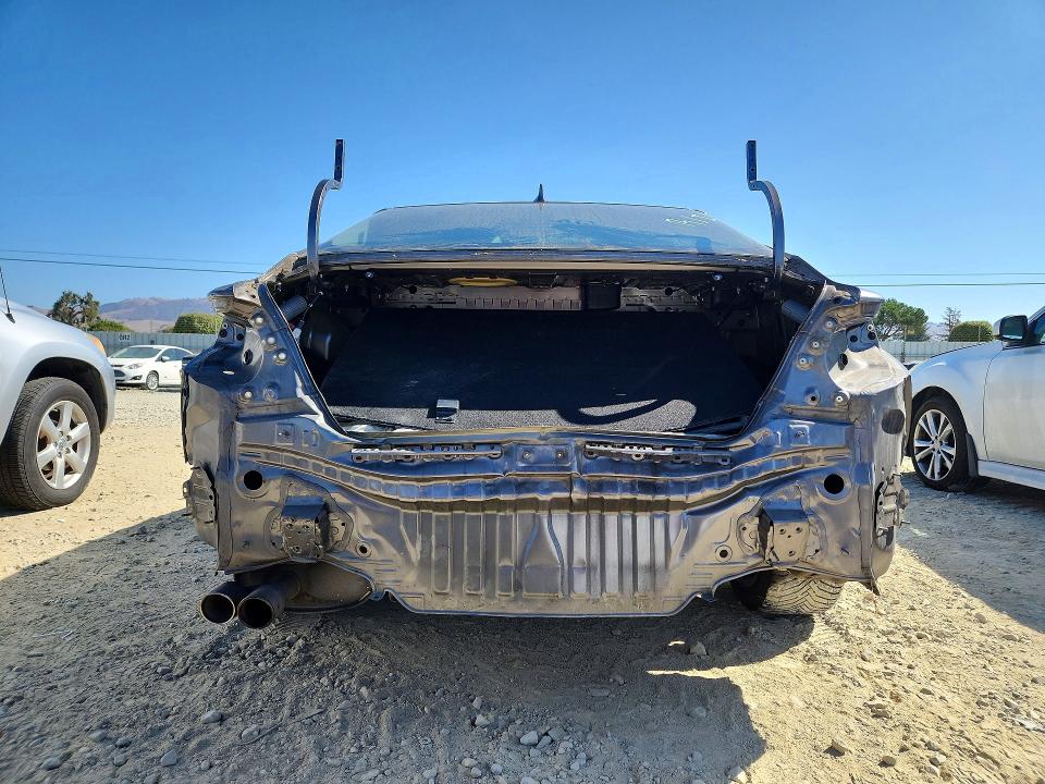69424986 :رقم المزاد ، 4T1B21HK2JU505543 vin ، 2018 Toyota Camry Hybrid مزاد بيع