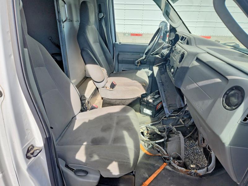 69033076 :رقم المزاد ، 1FDXE4FS8EDA47952         vin ، 2014 Ford Econoline مزاد بيع