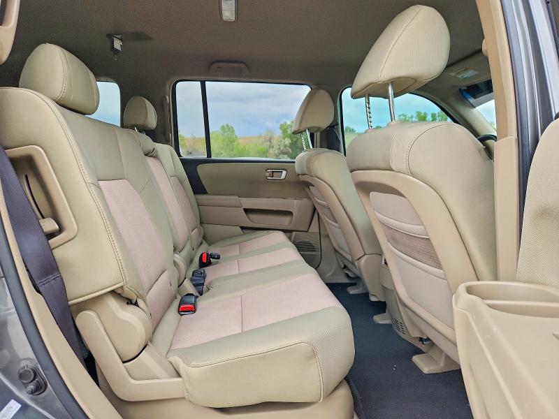 70130956 :رقم المزاد ، 5FNYF38479B004099 vin ، 2009 Honda Pilot مزاد بيع