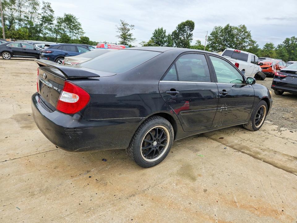 Продаж на аукціоні авто 2004 Toyota Camry, vin: JTDBE32K740269788, номер лоту: 70323756