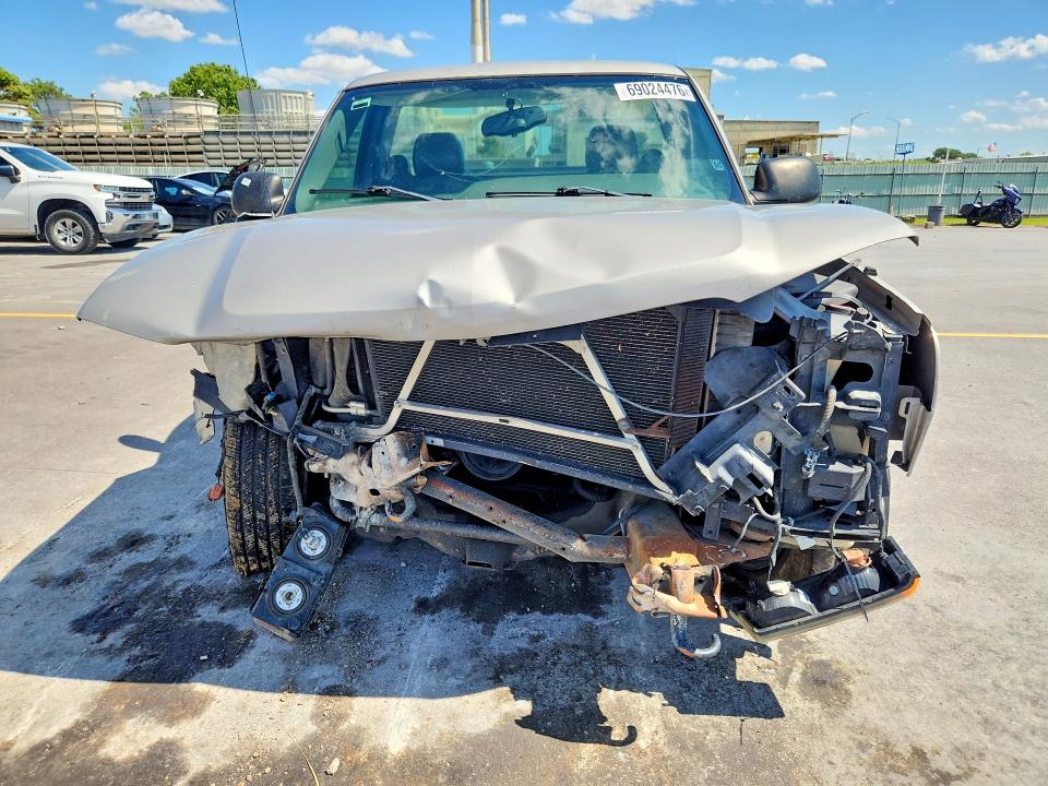 Продаж на аукціоні авто 2005 Chevrolet Silverado, vin: 1GCEC14X85Z282479, номер лоту: 69024476