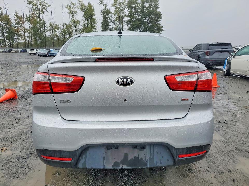 70384576 :رقم المزاد ، KNADM4A36D6172913 vin ، 2013 Kia Rio مزاد بيع