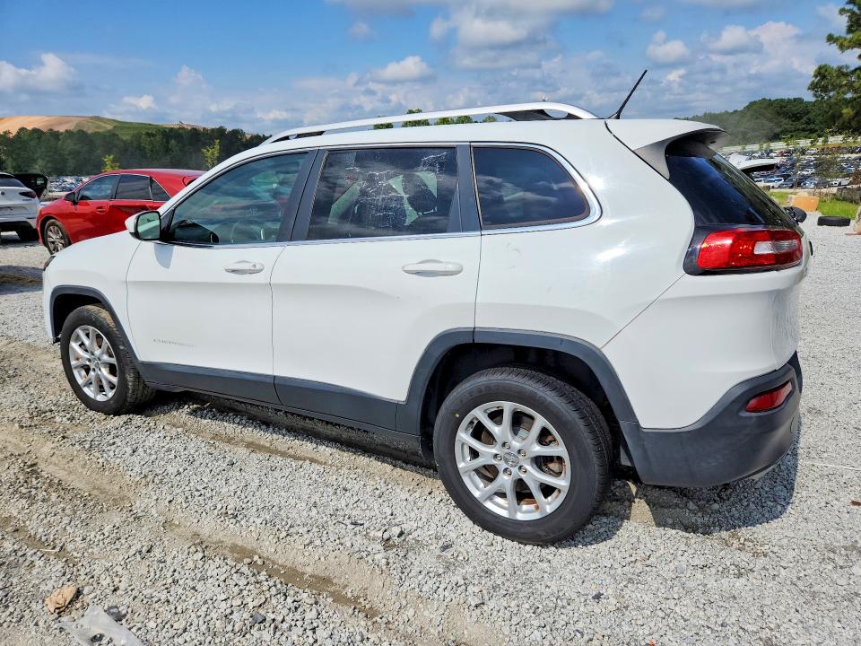 69678136 :رقم المزاد ، 1C4PJLCS2FW690012 vin ، 2015 Jeep Cherokee مزاد بيع