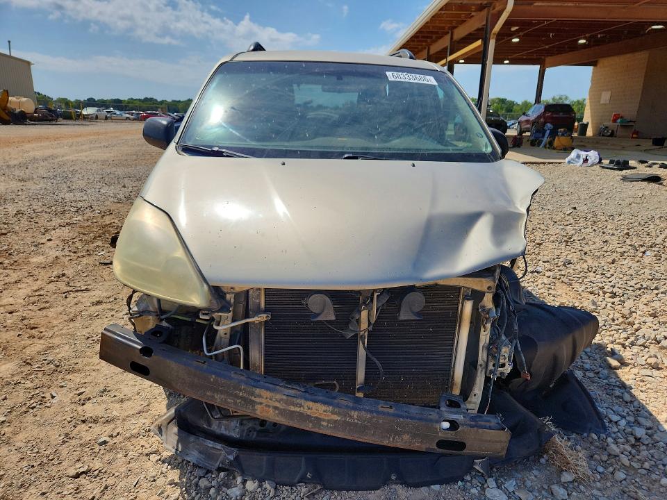 68333686 :رقم المزاد ، 5TDZA23C74S099554 vin ، 2004 Toyota Sienna مزاد بيع