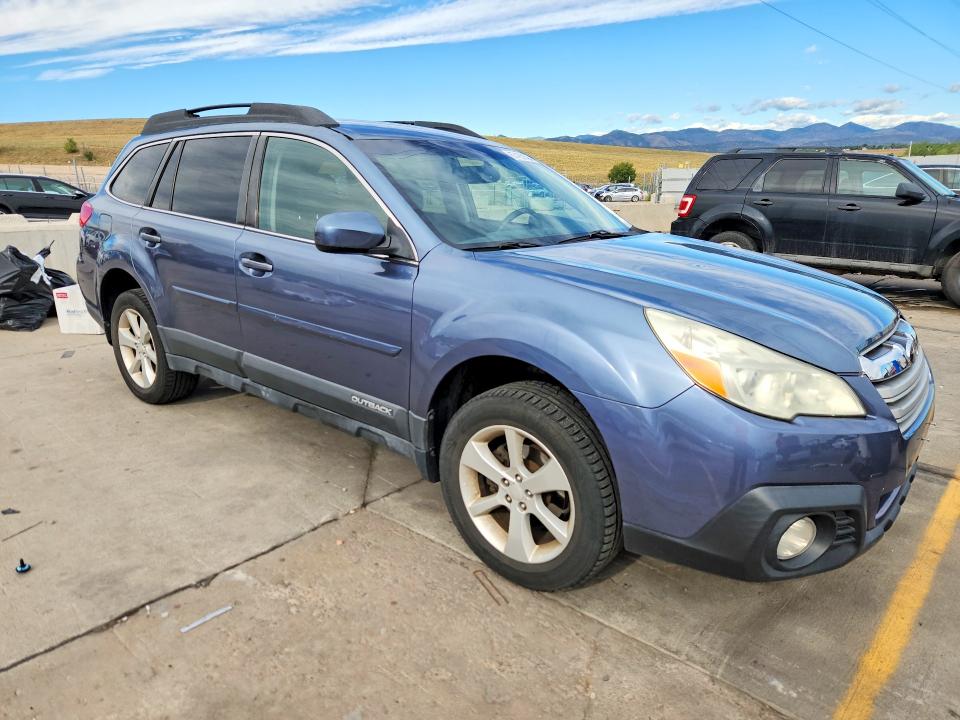 67485936 :رقم المزاد ، 4S4BRCCC4D3207092 vin ، 2013 Subaru Outback مزاد بيع