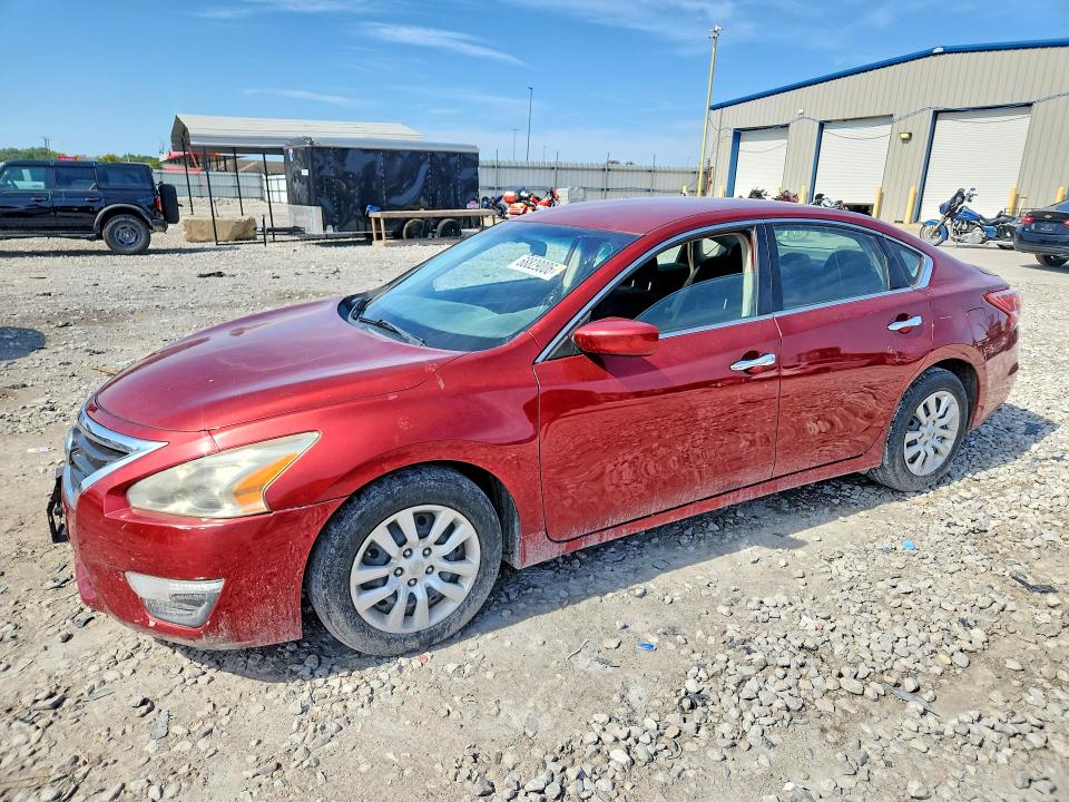 2013 Nissan Altima მანქანა იყიდება აუქციონზე, vin: 1N4AL3AP0DN515801, აუქციონის ნომერი: 68829006