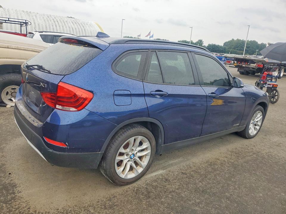 Aukcja sprzedaży 2015 Bmw X1, vin: WBAVL1C59FVY37039, numer aukcji: 68281636