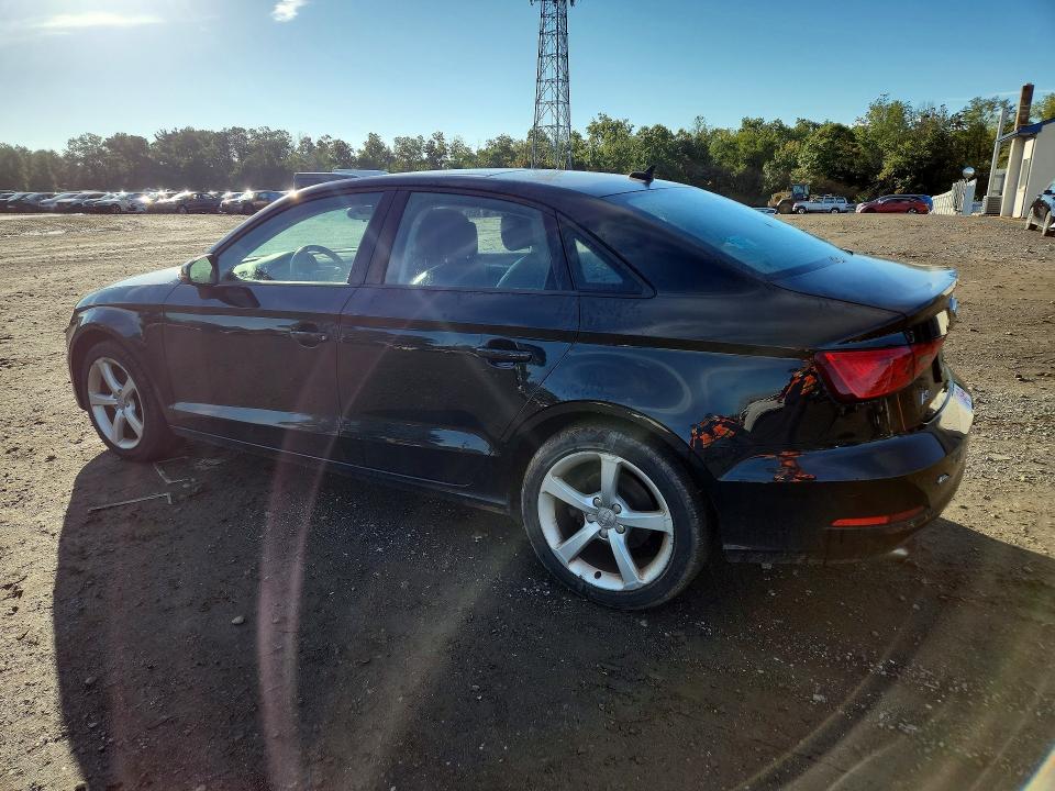 Продажа на аукционе авто 2015 Audi A3, vin: WAUBFGFF2F1121155, номер лота: 70496416