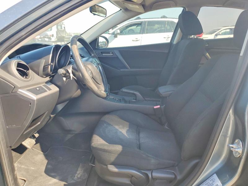69956156 :رقم المزاد ، JM1BL1U74D1786110 vin ، 2013 Mazda 3 مزاد بيع