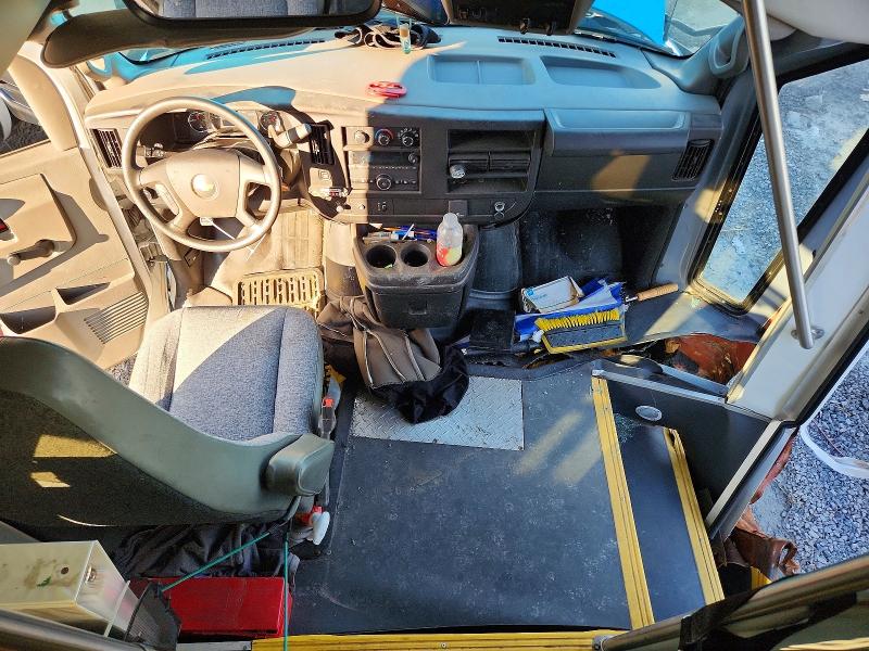 68608886 :رقم المزاد ، 1HA3GSBG0LN004163 vin ، 2020 Chevrolet Express مزاد بيع