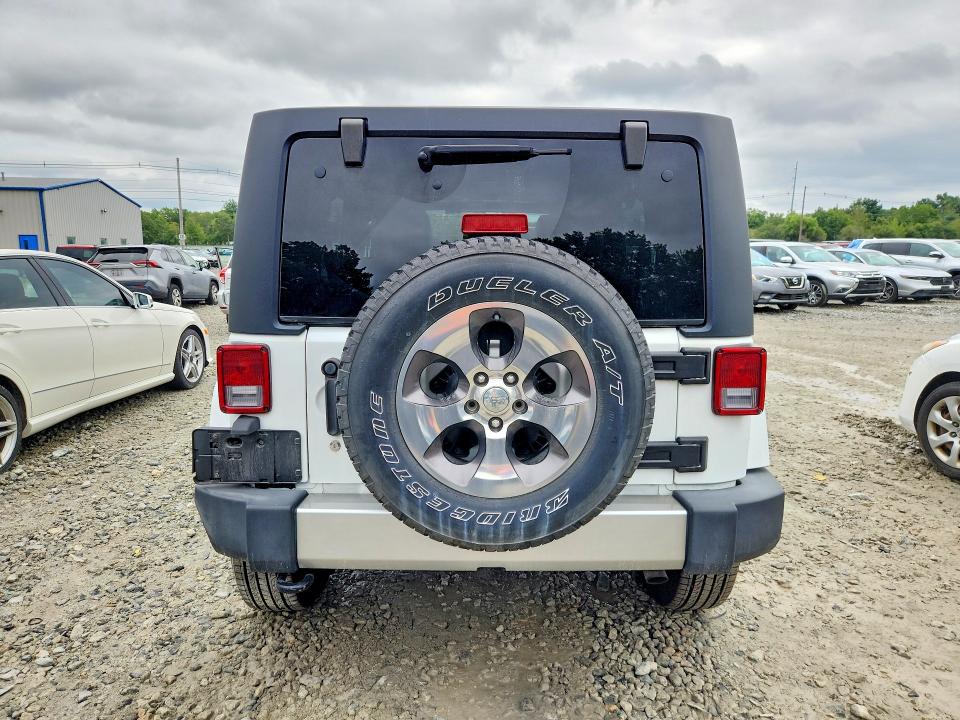 Продажа на аукционе авто 2018 Jeep Wrangler Unlimited, vin: 1C4BJWEG8JL842843, номер лота: 67189916