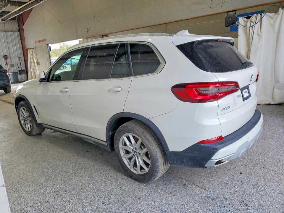 2021 Bmw X5 მანქანა იყიდება აუქციონზე, vin: 5UXCR6C02M9F44004, აუქციონის ნომერი: 41843745