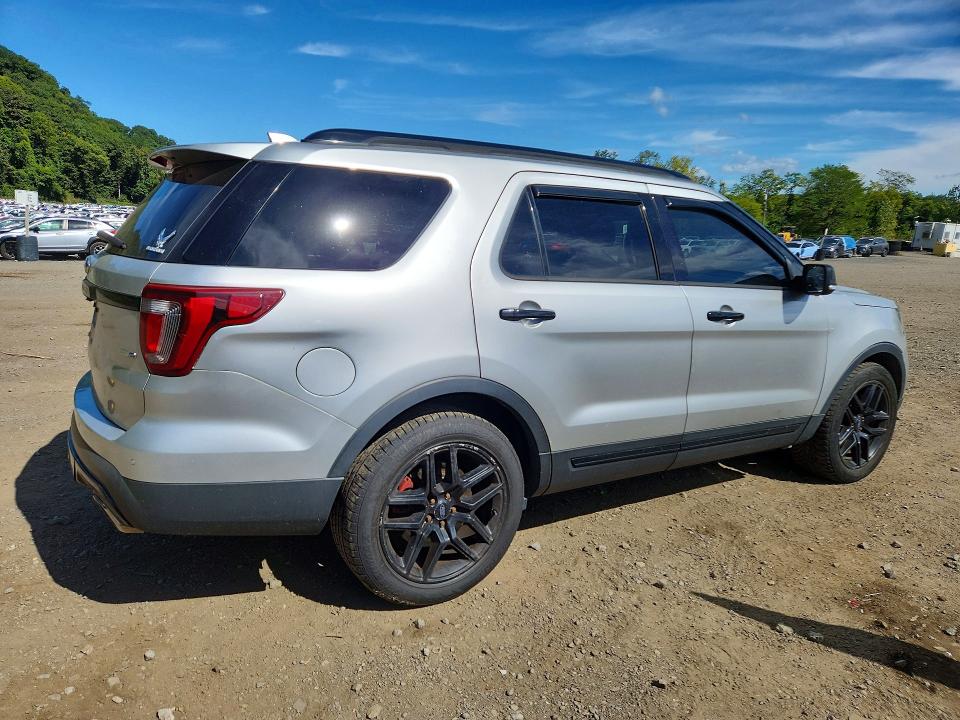 Продаж на аукціоні авто 2016 Ford Explorer, vin: 1FM5K8GT2GGA83877, номер лоту: 70422456